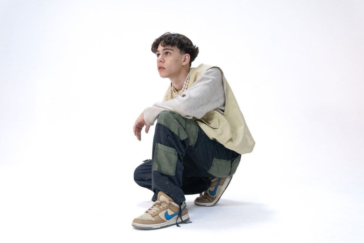 Alper Erözer profil fotoğrafı