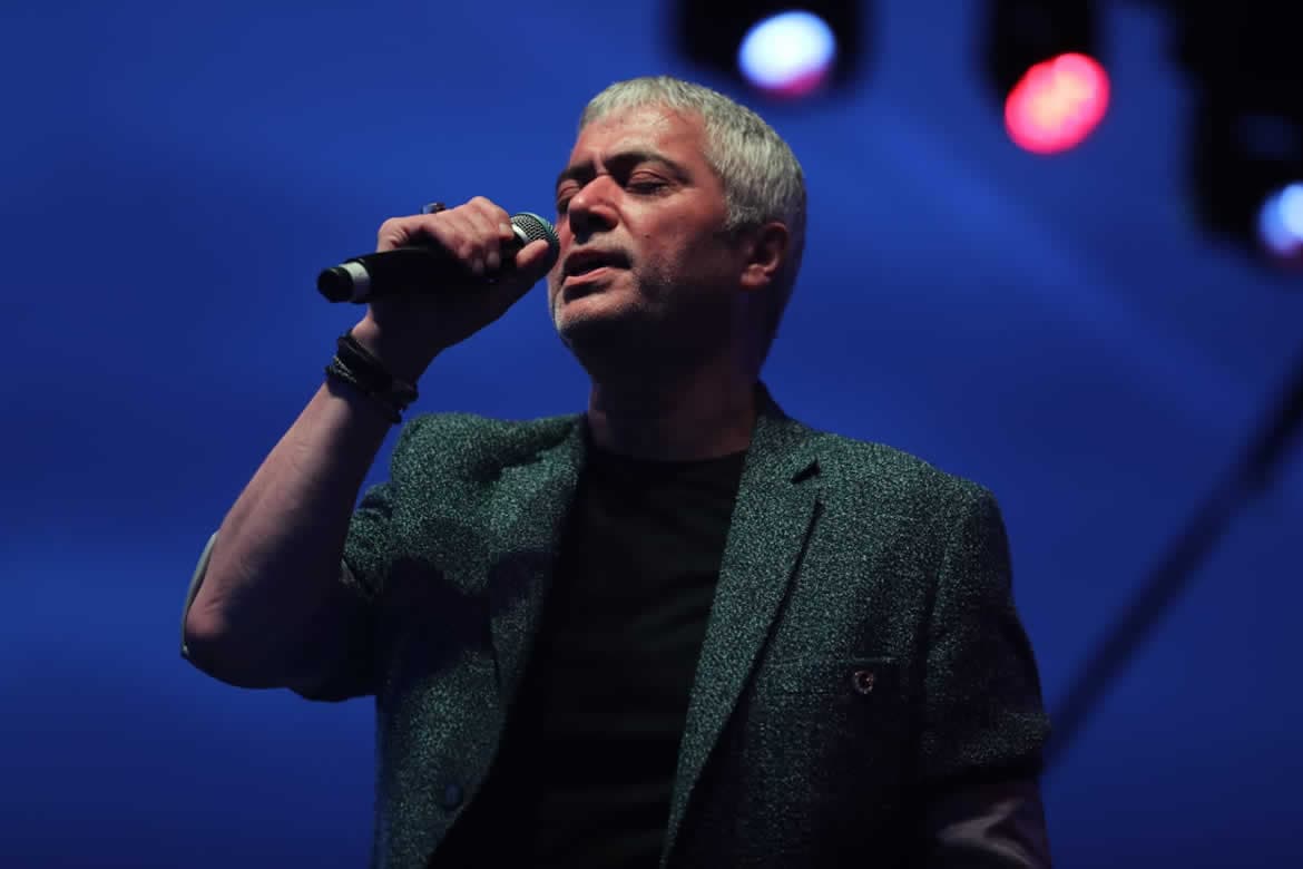 Cengiz Kurtoğlu profil fotoğrafı