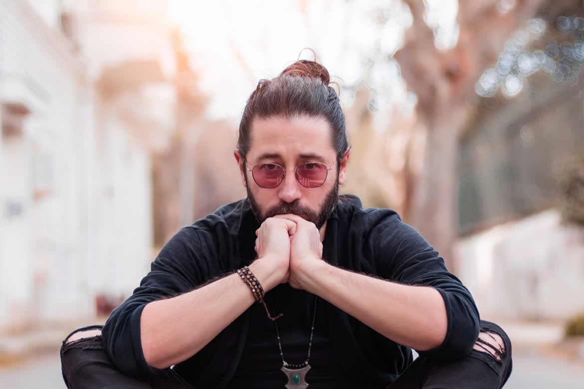 Eflatun profil fotoğrafı