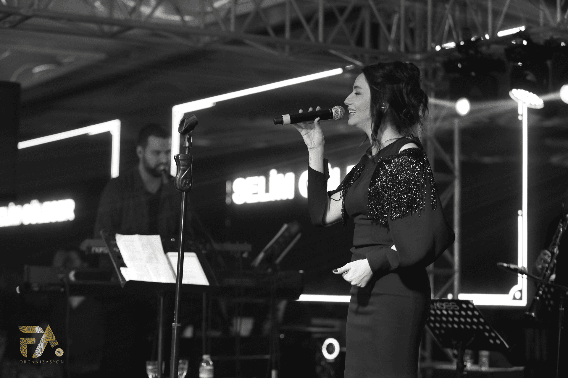 Öykü Gürman profil fotoğrafı